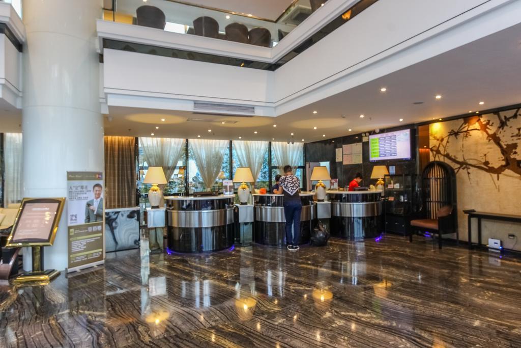 Paco Hotel Guangzhou East Railway Station Branch المظهر الخارجي الصورة